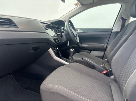 2019 Volkswagen Polo - thumbnail 18