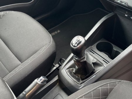 2015 Skoda Fabia - thumbnail 8