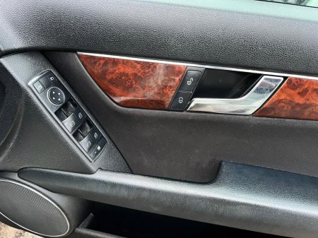 2010 Mercedes-Benz C Class 200 CDI BLUE EFFICIENCY 4DR C SERIES €3,650 thumbnail