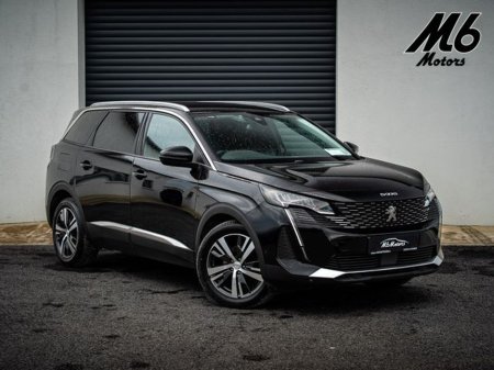 2022 Peugeot 5008 - thumbnail 1