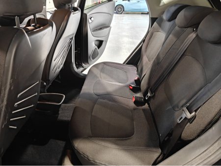 2015 Renault Captur - thumbnail 19