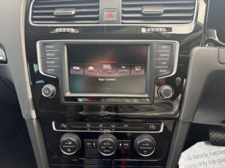 2016 Volkswagen Golf - thumbnail 23