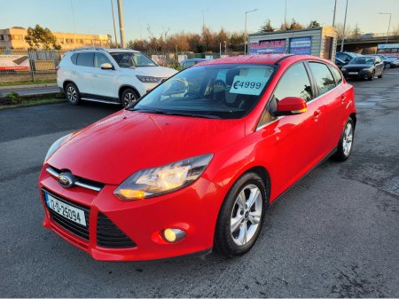 2012 Ford Focus - thumbnail 9