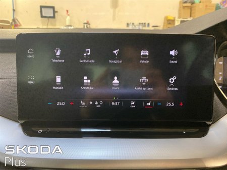 2023 Skoda Octavia - thumbnail 13