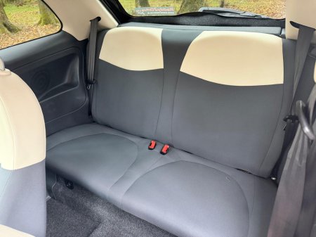 2013 Fiat 500 - thumbnail 11