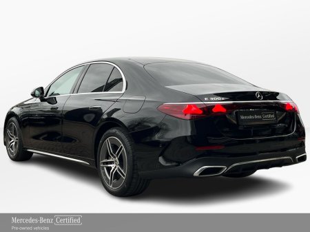 2025 Mercedes-Benz E Class - thumbnail 4