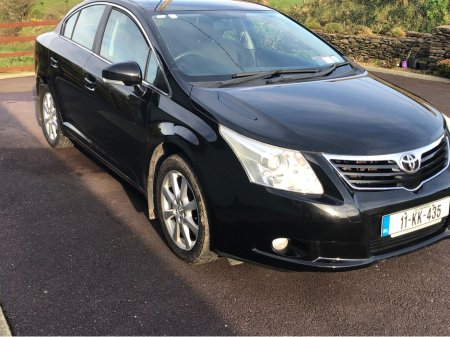 2011 Toyota Avensis - thumbnail 2