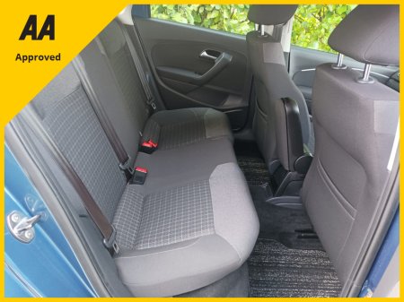 2017 Volkswagen Polo COMFORTLINE PLUS 1.2 TSI COMPREHENSIVE SERVICE HISTORY (10 STAMPS) ONLY 43,729kms FACTORY IMMOBILISER DASH CAMERA REVERSE CAMERA APPLE CAR PLAY ANDROID AUTO 2 YEARS NCT 1 YEAR ROAD TAX 4 NEW TYRES €14,495 thumbnail