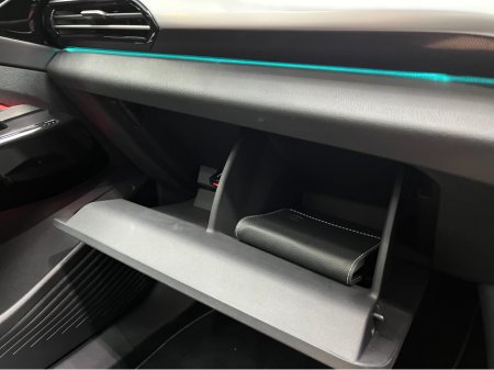 2023 Volkswagen ID.4 - thumbnail 18