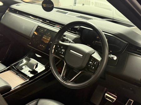 2024 Land Rover Range Rover Sport HSE DYNAMIC P460E *PAN ROOF* €104,990 thumbnail