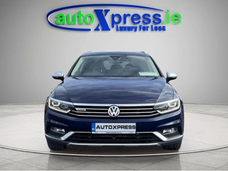 2019 Volkswagen Passat - thumbnail 3