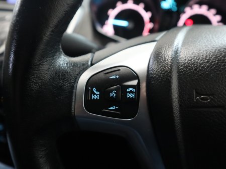 2017 Ford Fiesta *38* ZETEC 1.25 60PS M5 5DR MCA 4DR €9,900 thumbnail