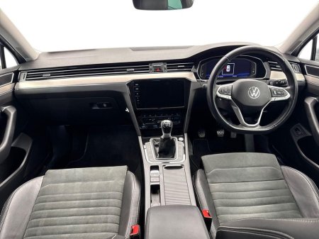 2022 Volkswagen Passat - thumbnail 8