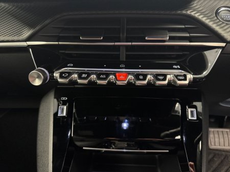 2026 Peugeot 2008 - thumbnail 18