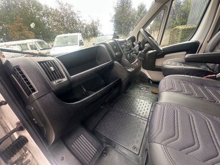 2015 Peugeot Boxer - photo 2