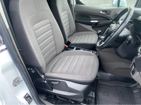 2022 Ford Transit Connect LWB LIMITED EDITION 1.5 TD 120 M M6 3DR €15,443 thumbnail