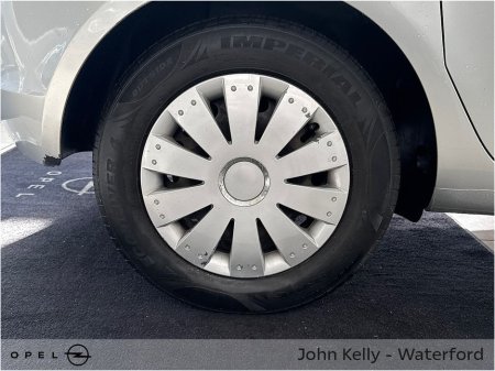 2017 Opel Meriva 1.4i 100PS S €9,995 thumbnail