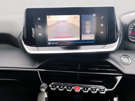 2020 Peugeot 2008 - thumbnail 15