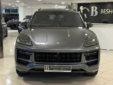 2024 Porsche Cayenne - thumbnail 8