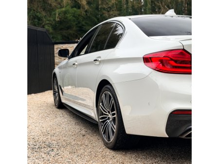 2017 BMW 5 Series - thumbnail 5