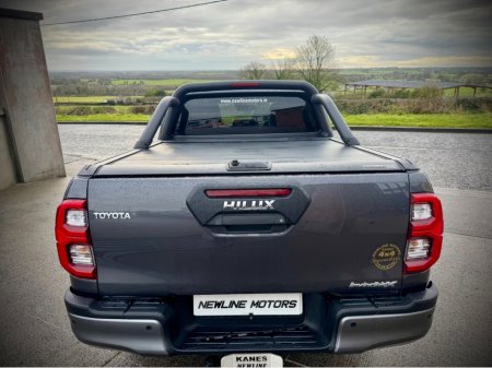 2022 Toyota Hilux INVINCIBLE X!! 2.8!! thumbnail