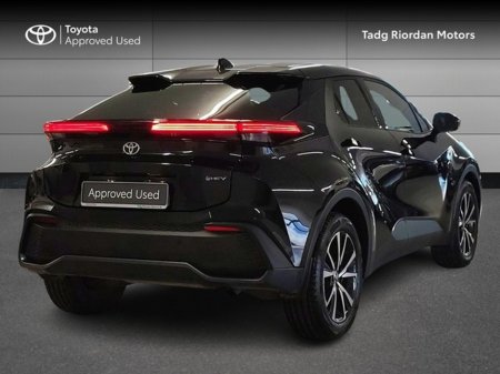 2025 Toyota C-HR - thumbnail 2