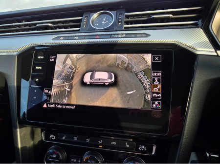 2018 Volkswagen Arteon 2.0 TSI R LINE EDITION 280BHP VIRTUAL DASH FULL LEATHER HEATED ELECTRIC SEATS SAT NAV CARPLAY ANDROID AUTO BLIND SPORT PARKING SENSORS SELF PARKING ASSIST 360 CAMERA €28,500 thumbnail