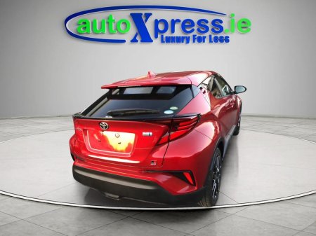 2020 Toyota C-HR 1.8 HYBRID S GR SPORT €24,995 thumbnail