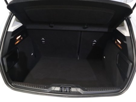 2019 Ford Focus - thumbnail 25