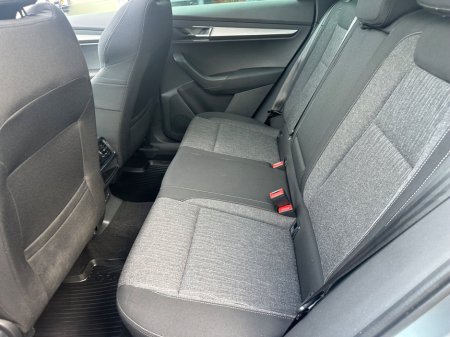 2019 Skoda Karoq 1.6TDI 115bhp DSG Style €22,950 thumbnail