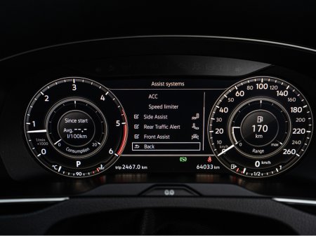 2019 Volkswagen Passat 2019 VW Passat Highline Auto/High spec/1yr warrant €25,888 thumbnail