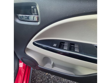 2015 Mitsubishi Mirage  €7,950 thumbnail