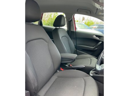 2017 Audi A1 - thumbnail 10