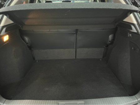 2017 Honda Vezel €17950 2017 HONDA VEZEL Z HYBRID SENSING 1.5 AUTOMATIC / CRUISE CONTROL / REVERSE CAMERA / HEATED SEATS AND MORE €17,950 thumbnail