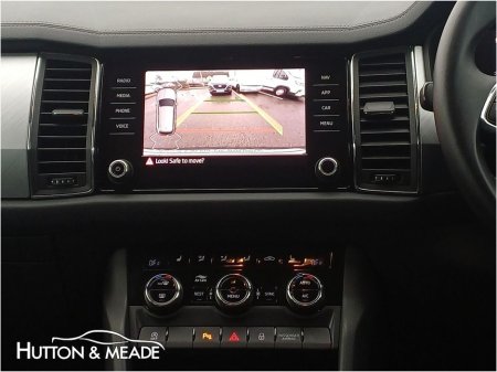 2023 Skoda Kodiaq Ambition 7 Seater 1.5 Petrol 5dr €39,777 thumbnail