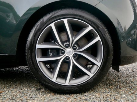 2024 Land Rover Range Rover SWB 3.0 I6 PHEV SE €128,950 thumbnail