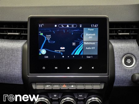 2025 Renault Clio - thumbnail 26