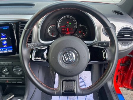 2016 Volkswagen Beetle CLUB 1.2 TSI // NEW 2 YEAR NCT // TARTAN INTERIOR // REVERSE CAMERA €13,900