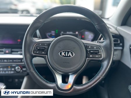 2020 Kia Niro - thumbnail 12