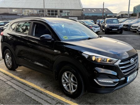 2016 Hyundai Tucson FULL SERVICE HISTORY..PARKING SENSORS €13,950 thumbnail