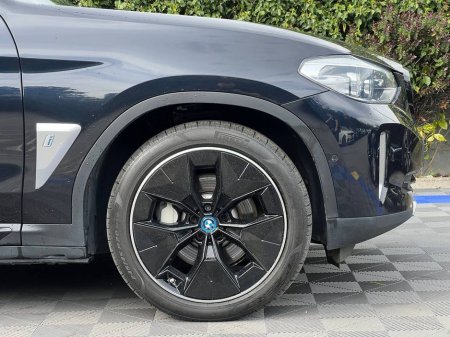 2022 BMW iX3 - thumbnail 9