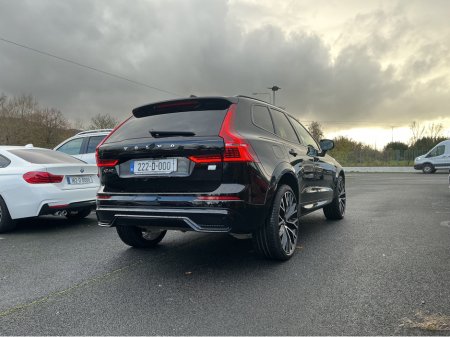 2022 Volvo XC60 - thumbnail 11
