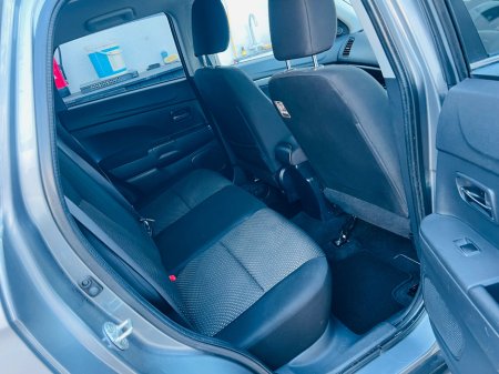 2015 Mitsubishi ASX - thumbnail 9