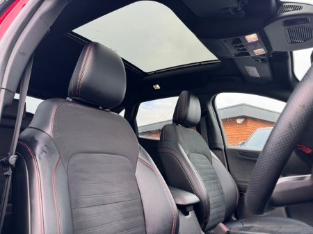 2020 Ford Kuga 2.5 Duratec 225PS PHEV ST-Line Auto €22,850 thumbnail