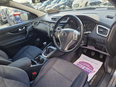 2014 Nissan Qashqai - thumbnail 11