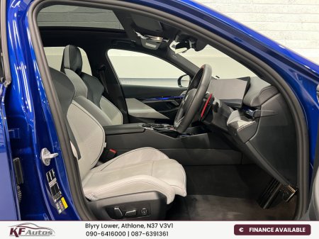 2025 BMW M5 V8 4.4L PHEV 727bhp Auto - 251 Reg €137,995 thumbnail