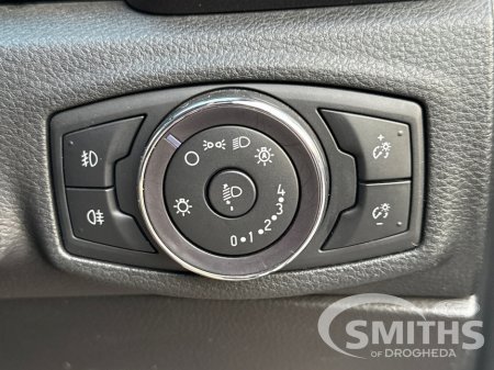 2021 Ford Ranger THUNDER 2.0TD 215 AUTO *NO VAT* €33,950 thumbnail