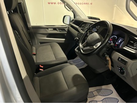 2021 Volkswagen Transporter T6 30 PVL T TDI 15 150HP MANUAL 6SPEED FWD 5DR €22,750 thumbnail