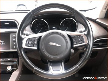 2018 Jaguar F-Pace RWD 2.0 D 163PS Prestige €21,900 thumbnail