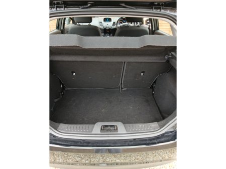 2014 Ford Fiesta - thumbnail 5